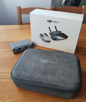 Dron DJI Mini SE Fly More Combo - 10