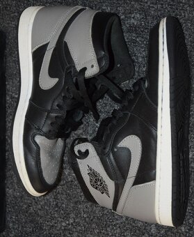NIKE AIR Jordan 1 Retro High, velikost EU 40, jako nové - 10