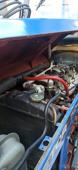 Zetor 7245 s nakladačem - 10