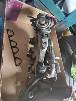 Díly z motoru 1.9 TDI 74kw - 10