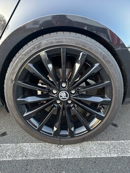 Trinity 5x112 r19 - 10