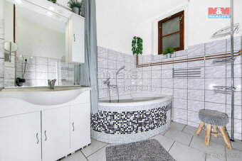 Prodej rodinného domu, 163 m², Blažim - 10