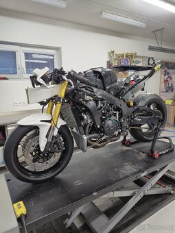 HONDA CBR 600 RR 2024 PC69 - 10