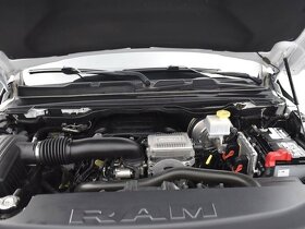 Dodge RAM 1500 Rebel 4x4 5,7 Hemi - 10