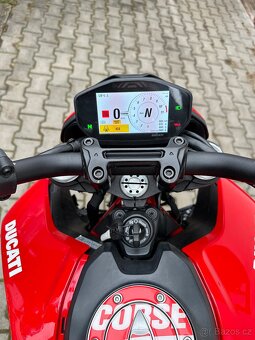 Ducati hypermotard 950 - 10