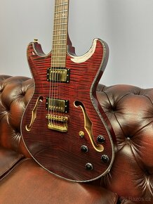 Knaggs Sheyenne Burgundy - 10