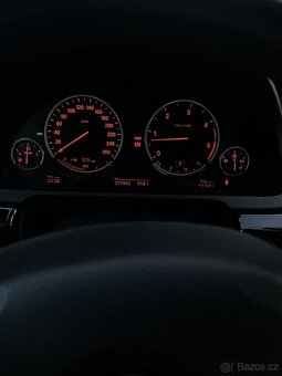 BMW F07 530d XDrive - 10