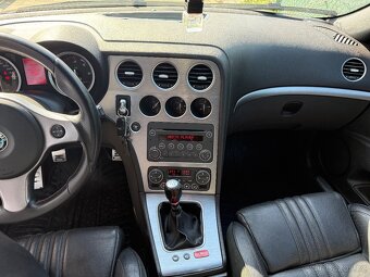 Alfa Romeo 159 Ti 2,4 20V - 10