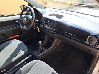 Volkswagen UP Velmi pěkný - 10