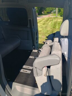 VW Caddy Maxi 1,9 TDI DSG -7 míst - 10