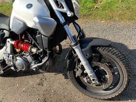 YAMAHA MT03 - 10