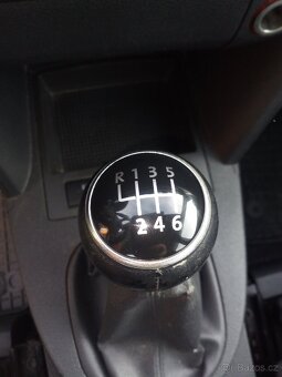 Prodám Volkswagen Touran 19 tdi - 10