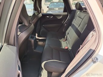 Volvo XC60 T6 Recharge AWD 251kW 4x4 Geartronic Panorama ACC - 10