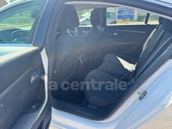 PEUGEOT 508 II 1.6 PureTech 180 S&S BUSINESS EAT8 2021 - 10