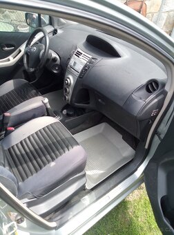 Toyota Yaris 1.3 VVTi 64kw rok 2008 Team edition - 10