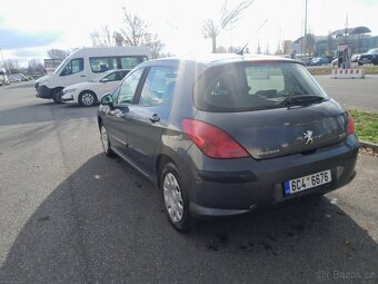 Peugeot 308 1,4vti - 10