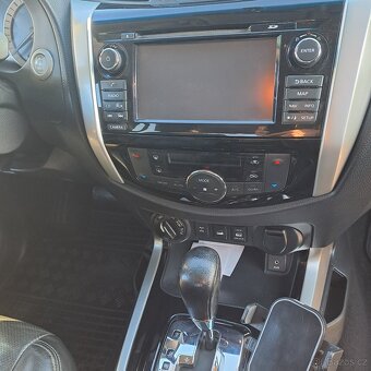 PRODÁM NISSAN NAVARA - 10