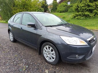 Ford Focus 1.6i 74kw Facelift Nová STK - 10