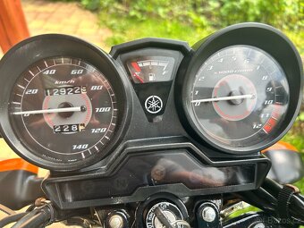 Yamaha YBR125 - 10