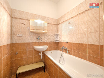 Prodej bytu 3+1, 76 m², Praha, ul. Bajkalská - 10
