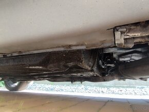 Audi coupe 1.8 b2 - 10