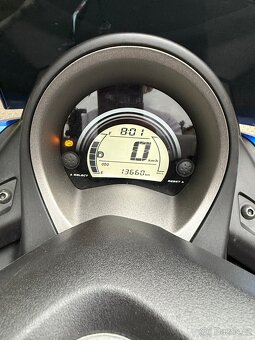 Skútr yamaha NMAX 125 - STK do 8/2029 - 10