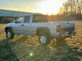 Dodge Ram 1500 5,9L Magnum V8 4x4 - 10