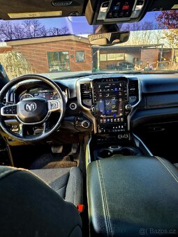 Dodge RAM 1500 Big Horn - 10