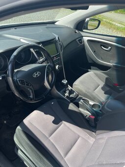 Hyundai i30 1.6 crdi - 10