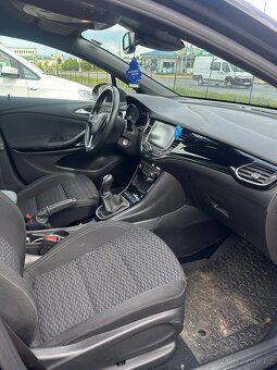 Opel Astra Sports Tourer 2019 - 10