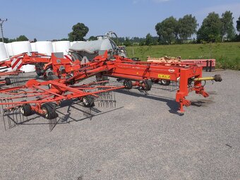 Prodám středový shrnovač Kuhn GA 7301 - 10