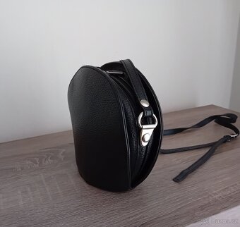 Genuine Leather dámská malá kabelka kožená - 10
