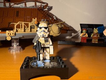 Prodám lego minifigurky - 10