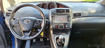 Toyota Verso 1.6i - 10