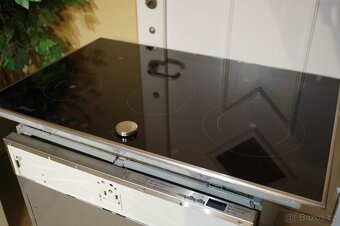 Sklokeramická indukční deska Neff T43T80N0 - 10