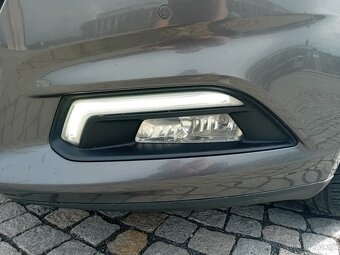 FORD MONDEO 1.5i 16V KOMBI TITANIUM 1016 ČR - 10