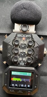 Zoom H-8, set mikrofonů a příslušenství, perfektní stav - 10