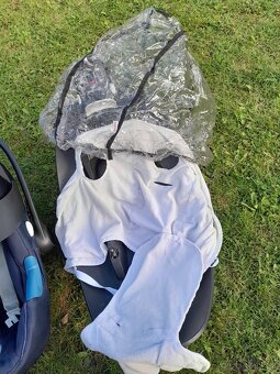 Cybex Aton se základnou - 10