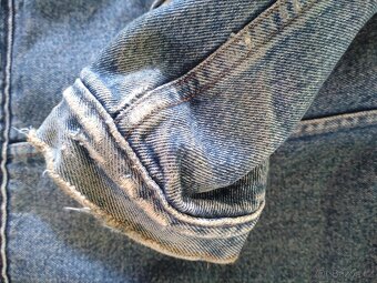 RIFLOVÁ BUNDA LEVI'S KOŽÍŠEK XL - 10