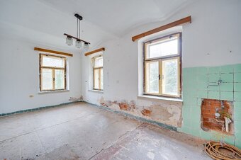 🏡 Klid, příroda, dvě patra snů – rekreační dům na prodej - 10