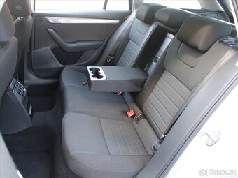 Škoda Octavia 1,6 TDi 81kW DSG Style CR 7DSG Style (2016) - 10