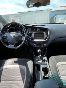 Kia ceed 1.6 diesel...naj...136000 Km - 10
