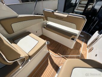 BAYLINER Ciera 8 + MERCRUISER 6.2l V8 MPI 350ps DTS BRAVO II - 10