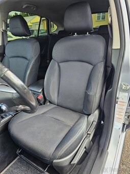 SUBARU XV 2014 1.6 84kW AWD 4x4,TEMPOMAT,VÝHŘEVY,SERVISKA - 10