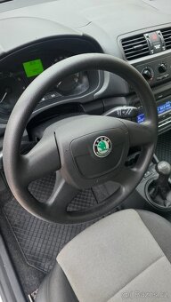 Skoda Fabia II, 1.2i 44kW, 2011, 122.300km - 10