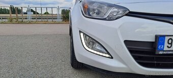 Hyundai i20 1.2 Family Space koupeno v ČR 1 majitel Cebia - 10