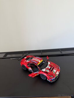 Lego - 10