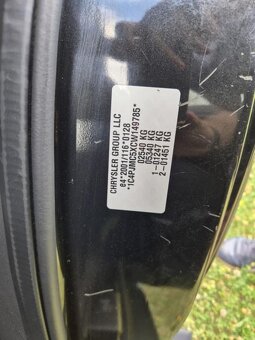 Prodám Jeep Cherokee 2.8CRD 147kW - TAŽNÉ ZAŘÍZENÍ - 10