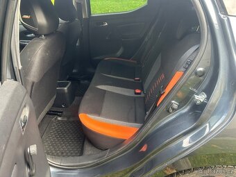 NISSAN MICRA 0,9 66KW BENZIN R.5/2017 NAVIGACE ESP - 10