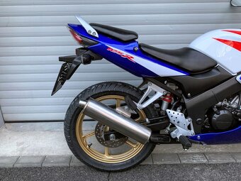 Honda CBR 125R vstřikování - 10